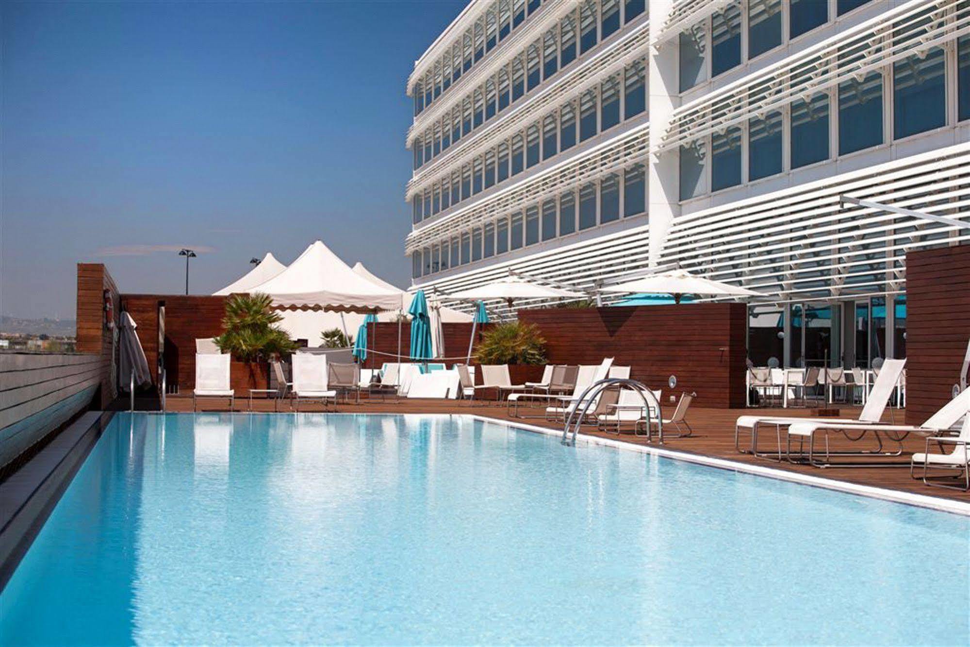Hotel Hiberus Zaragoza Bagian luar foto