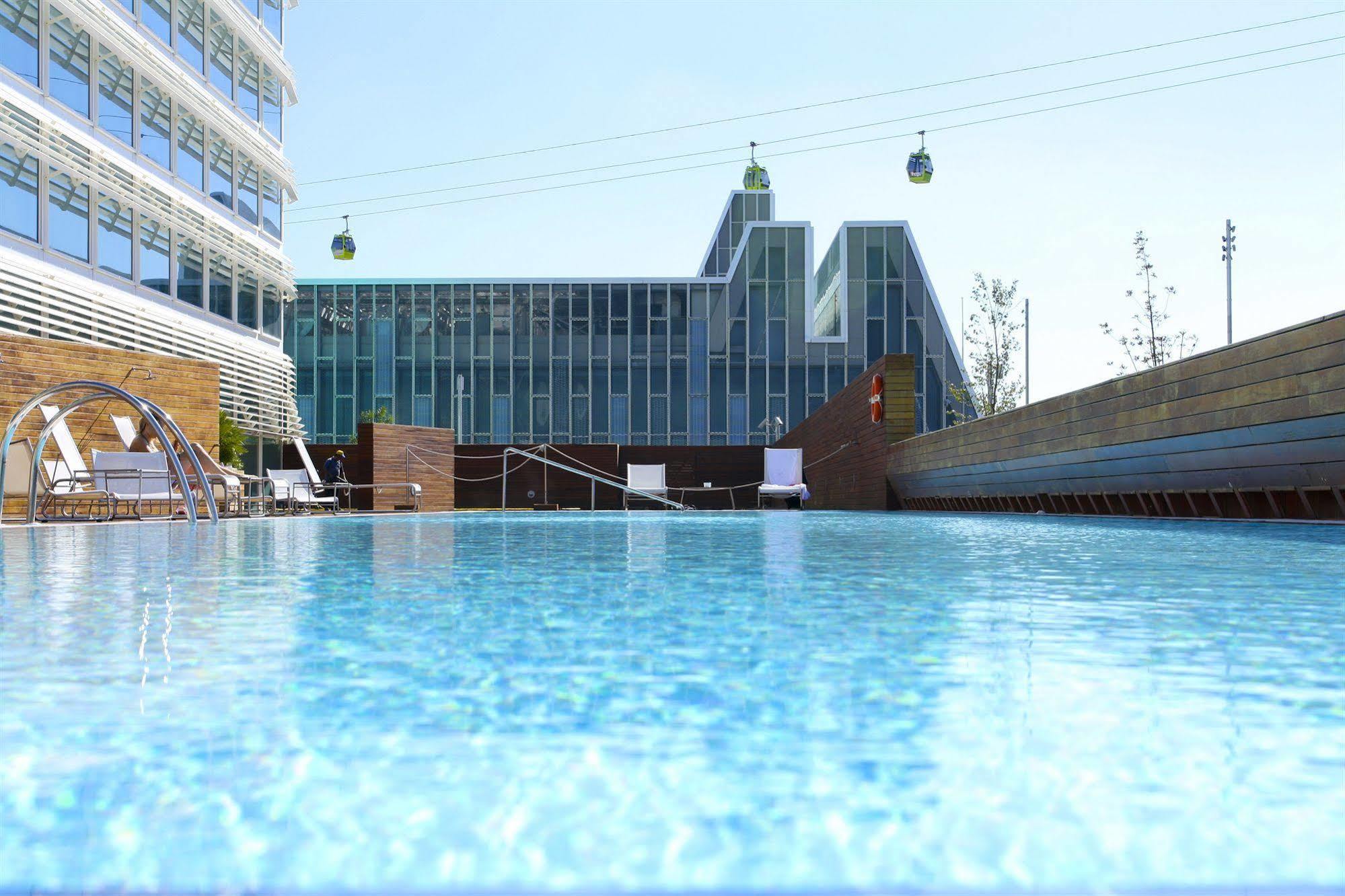 Hotel Hiberus Zaragoza Bagian luar foto
